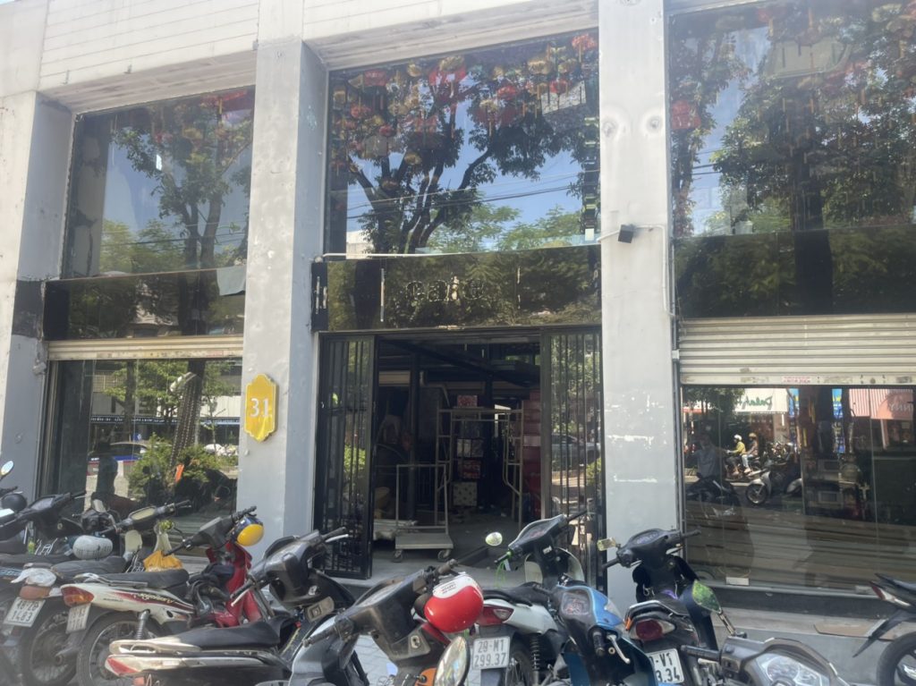 vỆ SINH NHÀ CỬA CUỐI NĂM