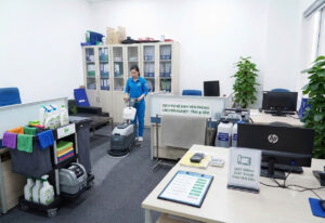Báo giá dịch vụ vệ sinh văn phòng tại Hà Nội